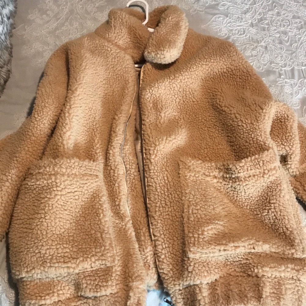 I am GIA teddy coat
